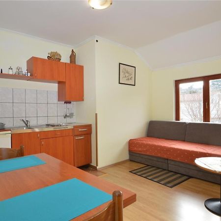 Apartment Jasmina Mali Lošinj Exteriör bild